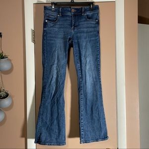 American Eagle Women’s Kick Boot Jeans